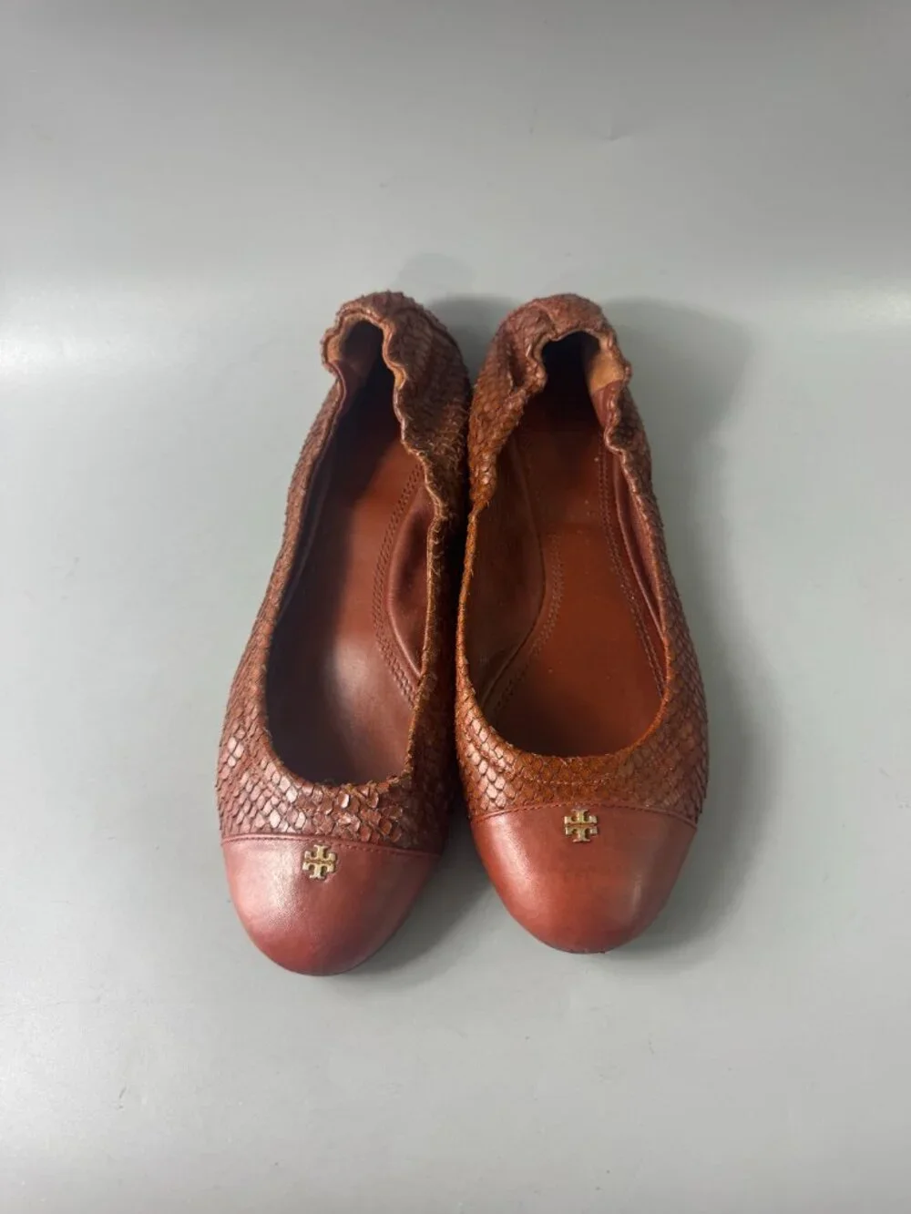 Tory Burch YORK Burgundy Leather Snake Pattern Flats - Size 9 1/2